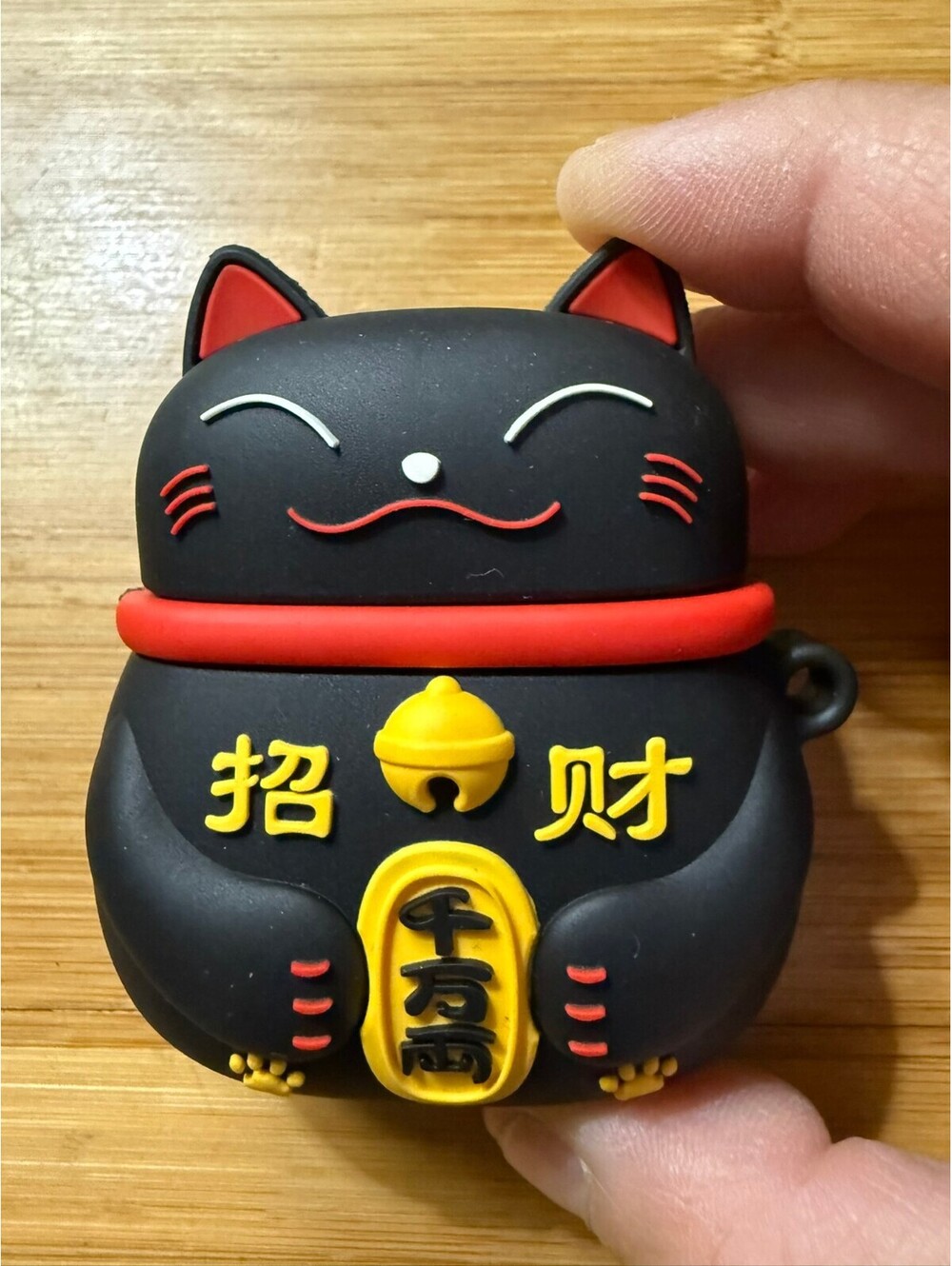 Black Lucky Cat Silicone Keychain Airpods gen 1 -2 case or bag charm